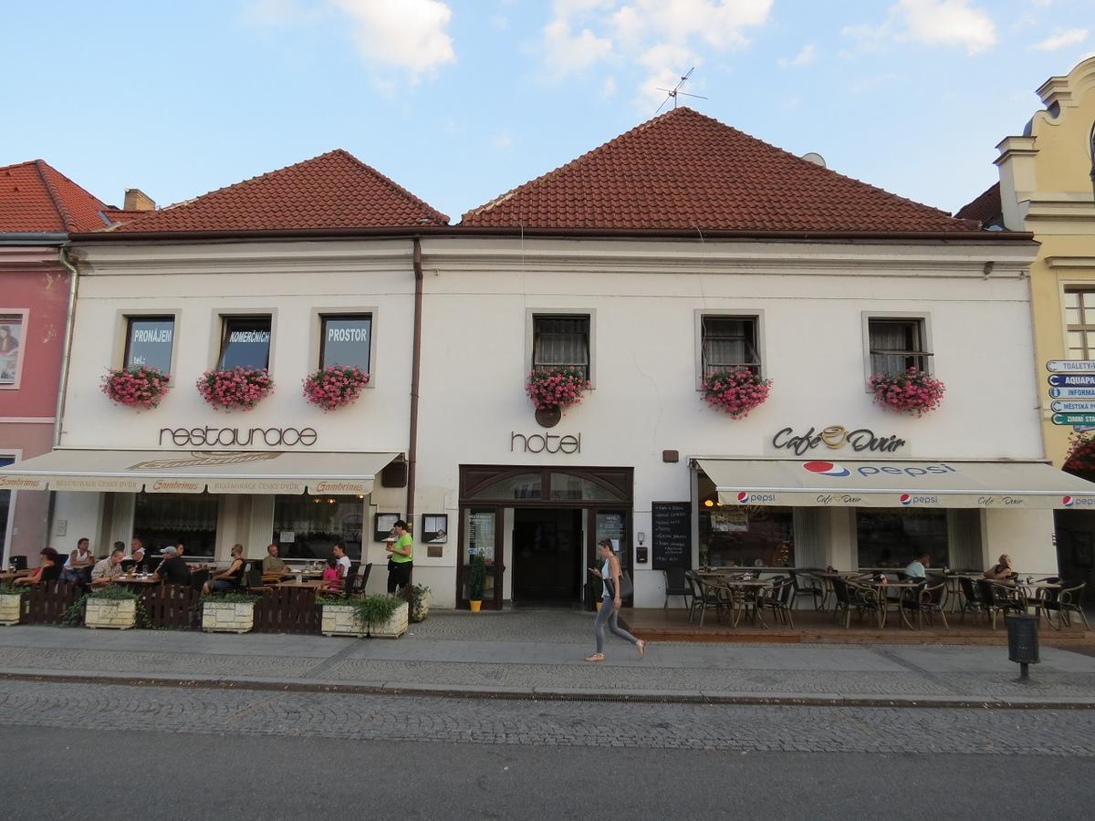 Hotel Cesky Dvur Beroun (Central Bohemian) Exterior foto